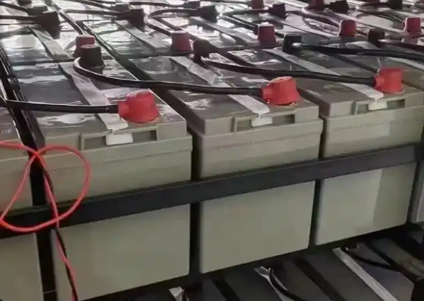 在线式UPS电源的工作方