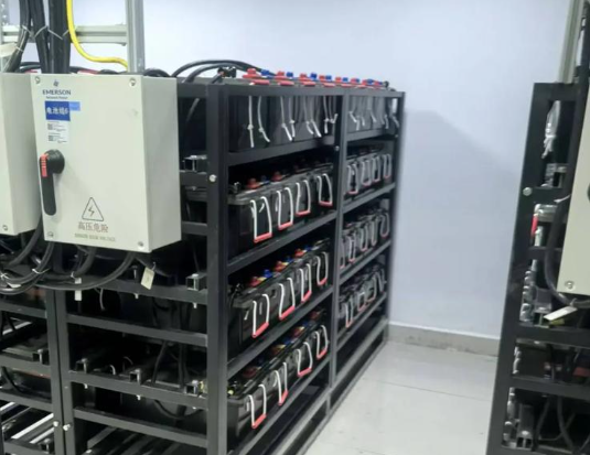 从小型办公室到大型企业:UPS不间断电源满足不同需求